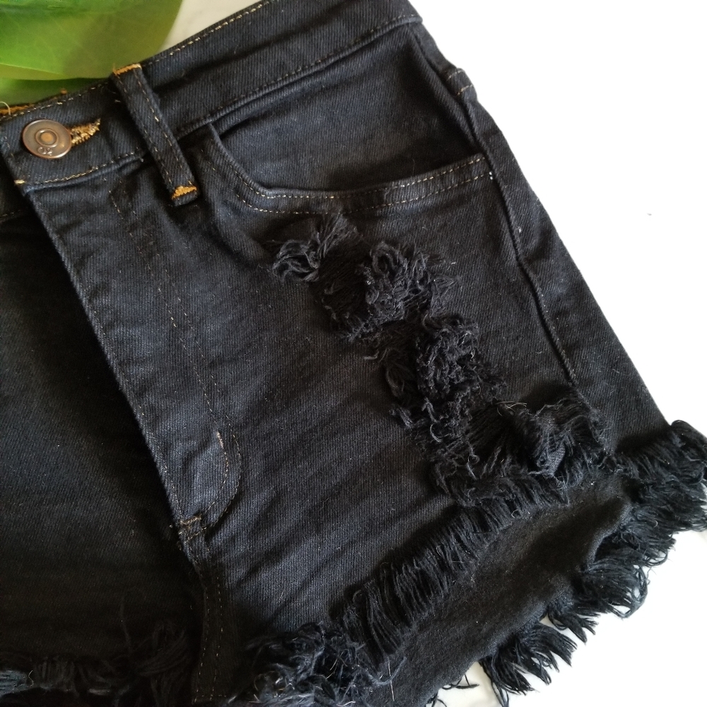 O2 Denim Distressed Shorts - Picture 3 of 4